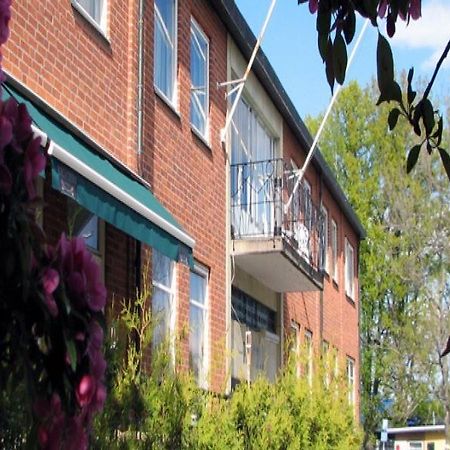 Vingaker Hotell Exterior photo
